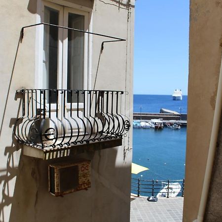 Casa Vacanza U Curtigghiu Lipari  Exteriér fotografie